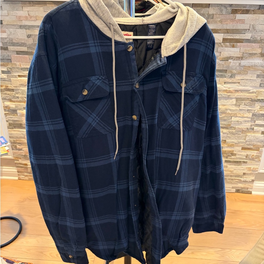 Wrangler Navy Plaid Shirt Jacket with Gray Hood